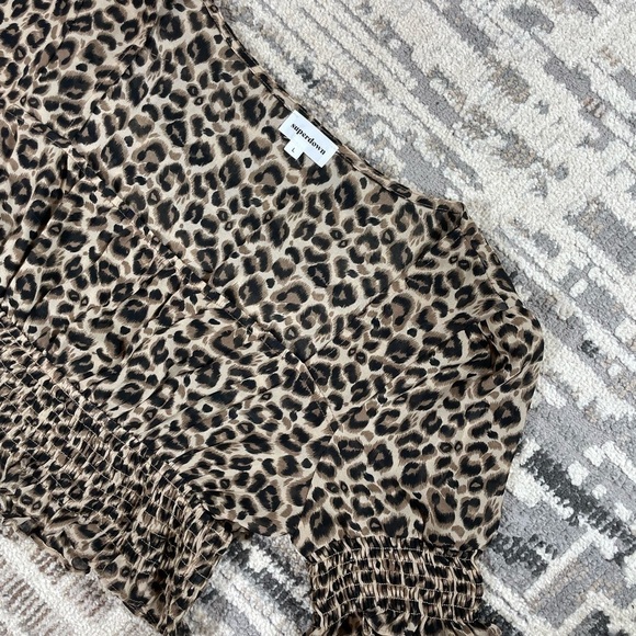 Supetdown Lexi Smocked Short Sleeve Cheetah Print Semi Sheer Top - Picture 8 of 12